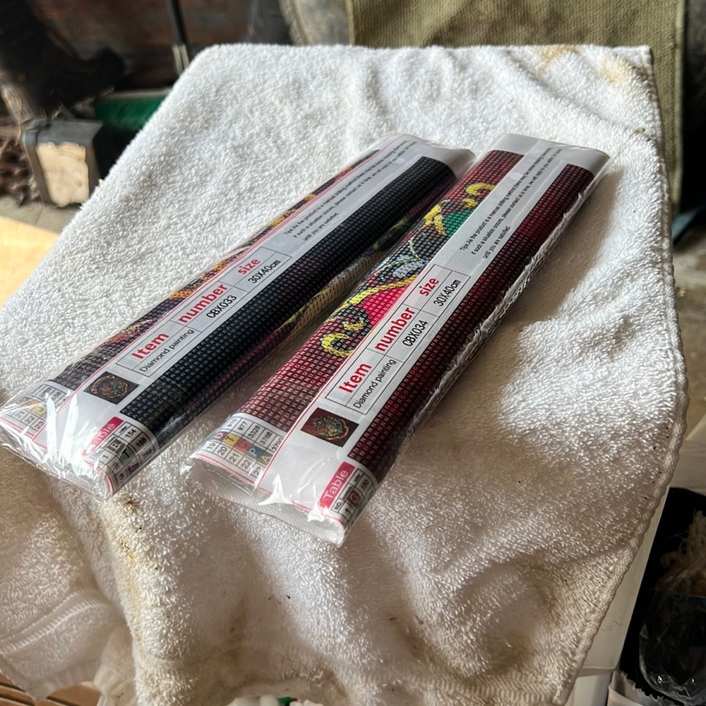 Diamond painting